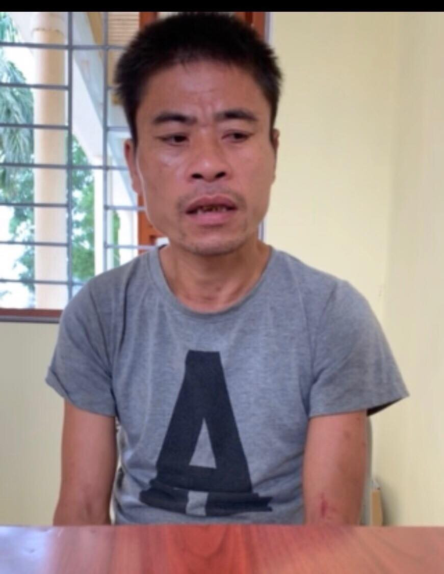 Đối tượng Quỳnh khai nhận hành vi gây rối tại cơ quan công an .Ảnh: Duy Chiến