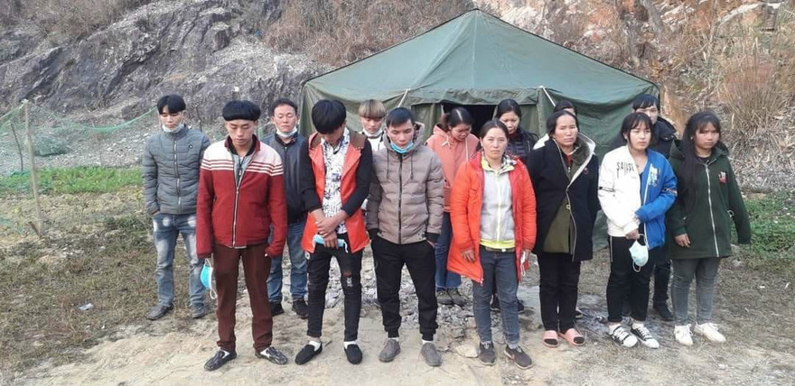 14 công dân nhập cảnh trái phép bị đồn biên phòng Pò Mã phát hiện .Ảnh: TL 