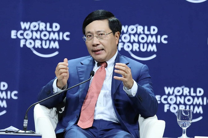 Phó Thủ tướng, Bộ trưởng Bộ Ngoại giao Việt Nam Phạm Bình Minh phát biểu tại hội thảo. Ảnh: Quang Vinh