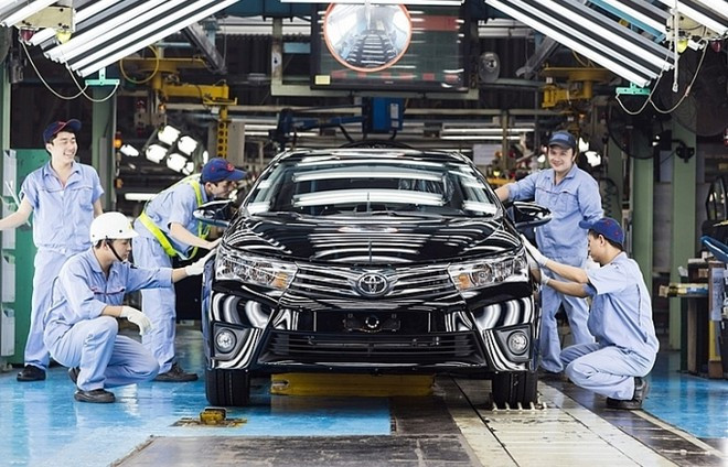 Quốc hội sẽ quyết định việc giảm 50% lệ phí trước bạ ô tô