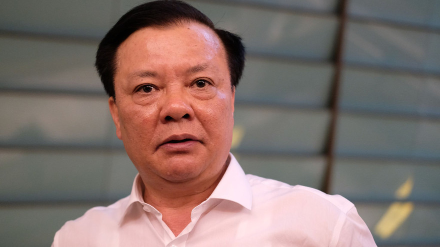 Bộ trưởng Bộ Tài chính Đinh Tiến Dũng