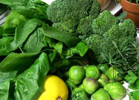 Nitrite trong thực phẩm là một chất có thể gây ung thư được Tổ chức nghiên cứu ung thư Quốc tế (IARC) công nhận. Nitrite có mặt ở trong rất nhiều loại thực phẩm ăn hàng ngày, ví dụ như rau lá xanh để lâu. Ảnh minh hoạ: Internet