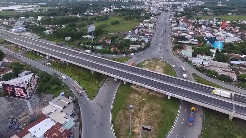 Bộ GTVT khẳng định tiến độ tổng thể dự án cao tốc Bắc Nam vẫn bảo đảm