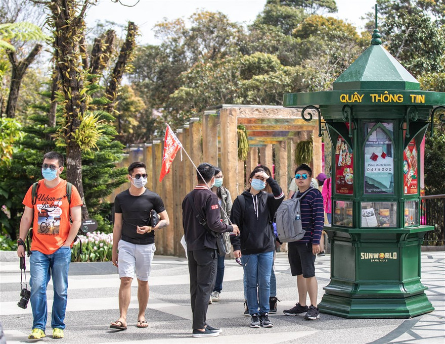 Cấp bách tháo gỡ khó khăn cho sản xuất kinh doanh, du lịch, hàng không.... Ảnh minh họa