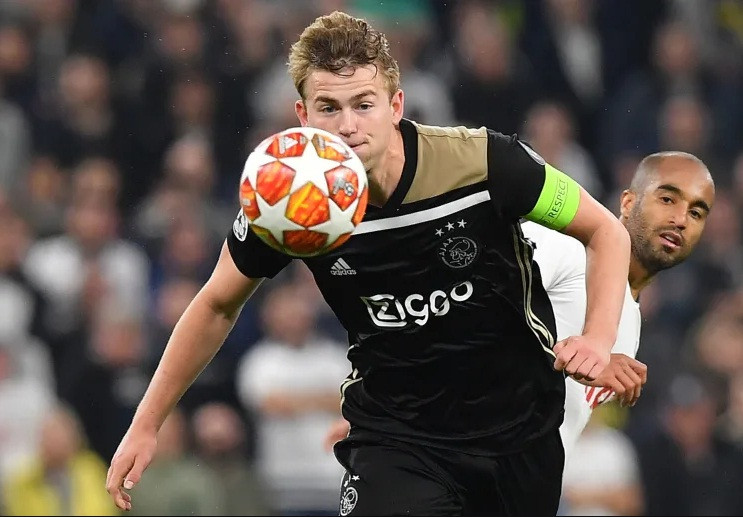 Matthijs De Ligt được nhiều đại gia châu Âu quan tâm.