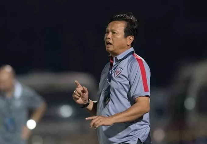 HLV Sirisak Yodyardthai.