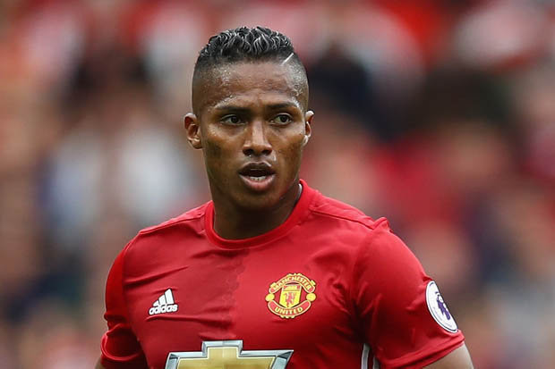 Antonio Valencia gia nhập Arsenal vào mùa hè 2019?