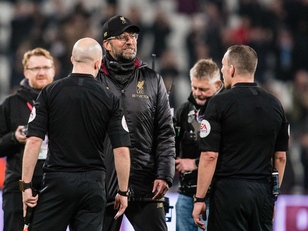 HLV Jurgen Klopp nhận án phạt từ FA vì chỉ trích trọng tài.