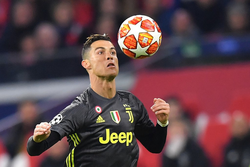 Cristiano Ronaldo xuất sắc nhưng cũng không "cứu" được Juventus.