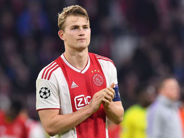 Matthijs de Ligt gia nhập PSG trong thời gian tới?