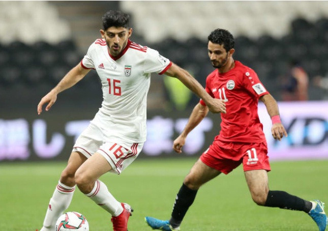 Iran dễ dàng đè bẹp Yemen.