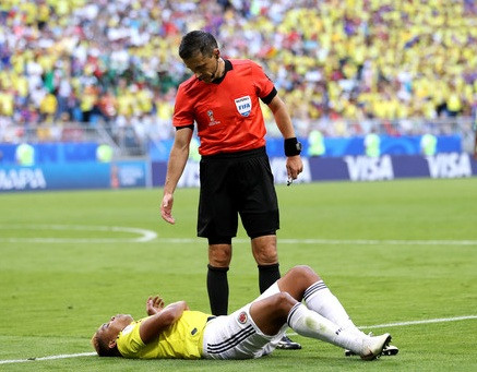 Luis Muriel dính chấn thương nặng.