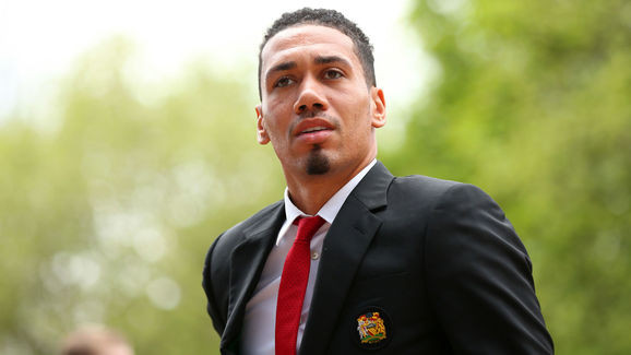 Chris Smalling không mặn mà với viễn cảnh trở lại M.U.
