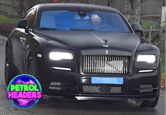 Pogba hiếm khi tự lái chiếc Rolls-Royce Wraith Black Badge.