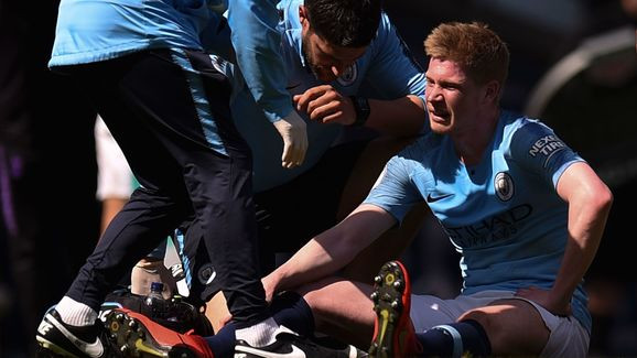 De Bruyne dính chấn thương tương đối nặng.