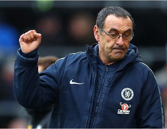 HLV Mauzirio Sarri sẽ tiếp tục dẫn dắt Chelsea.
