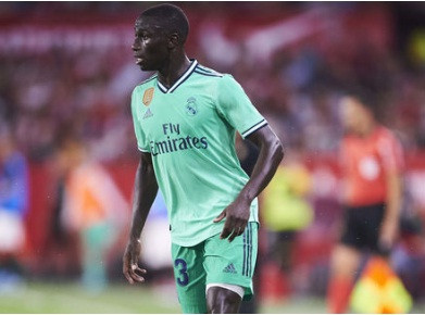 Ferland Mendy chấn thương nặng và phải nghỉ thi đấu 3 tuần.