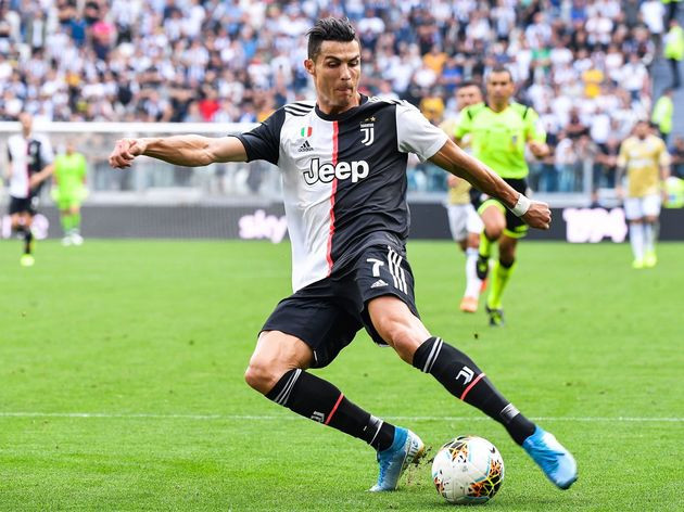 Cristiano Ronaldo vẫn vô cùng dẻo dai ở tuổi 34.