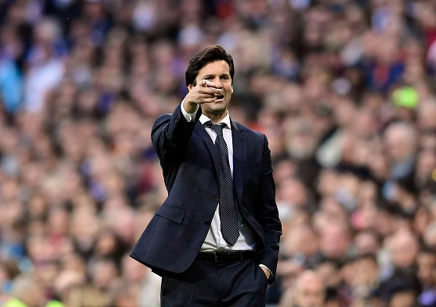 HLV Santiago Solari hẹn "phục thù" Barcelona tại La Liga.
