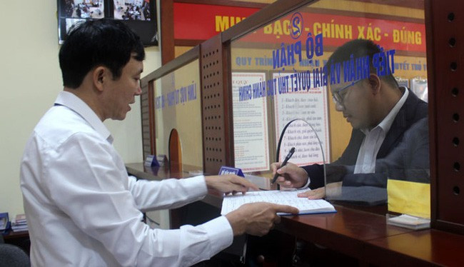 Từ 25/12, cán bộ công chức xã dôi dư được xét nghỉ hưu trước tuổi