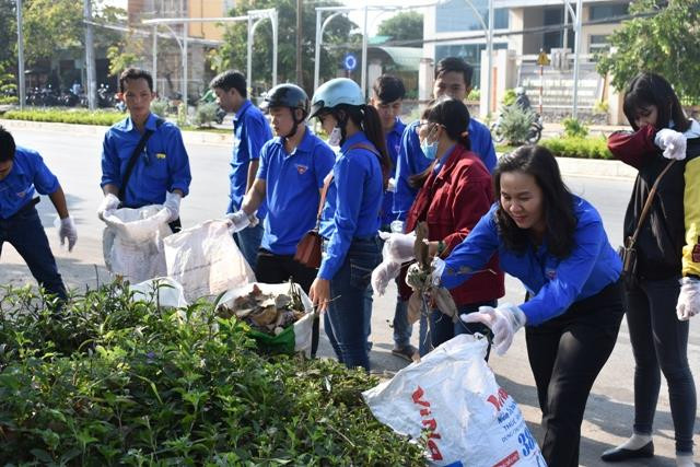 Sóc Trăng đẩy mạnh các hoạt động tình nguyện tại chỗ, thường xuyên