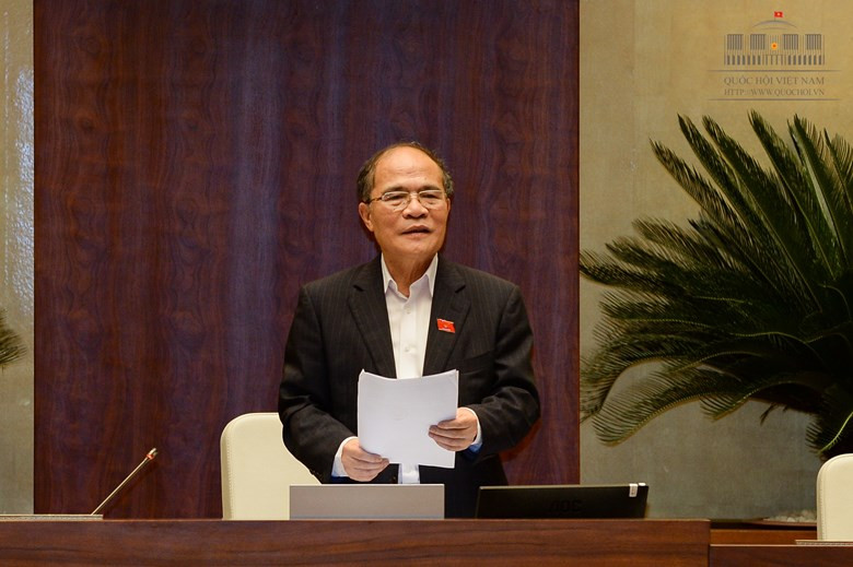 Ông Nguyễn Sinh Hùng