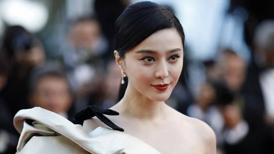 Vụ việc "Hoàn châu cách cách" Phạm Băng Băng trốn thuế gây rúng động những người hâm nộ cô.