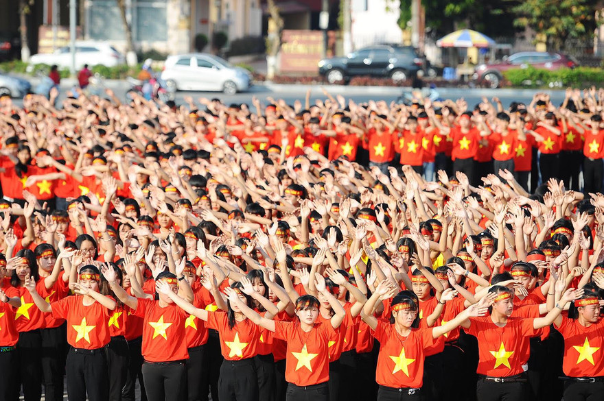 Cuộc thi trực tuyến tìm hiểu về Đảng Cộng sản Việt Nam do T.Ư Đoàn tổ chức là một trong những hoạt động thiết thực nằm trong đợt hoạt động kỷ niệm 90 năm Ngày thành lập Đảng Cộng sản Việt Nam (03/02/1930 - 03/02/2020). Ảnh: Dương Triều