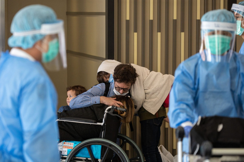 Các chuyên gia y tế đã phát hiện ra rằng, đặt bệnh nhân COVID-19 nằm sấp có thể được cứu sống.