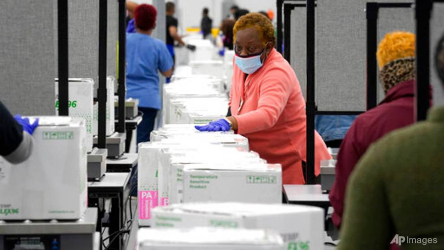 Vắc xin COVID-19 đã sẵn sàng xuất xưởng.