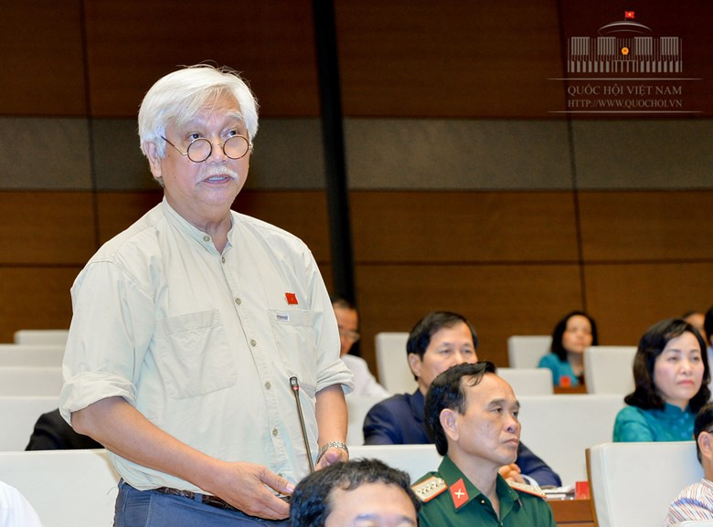 ĐBQH Dương Trung Quốc