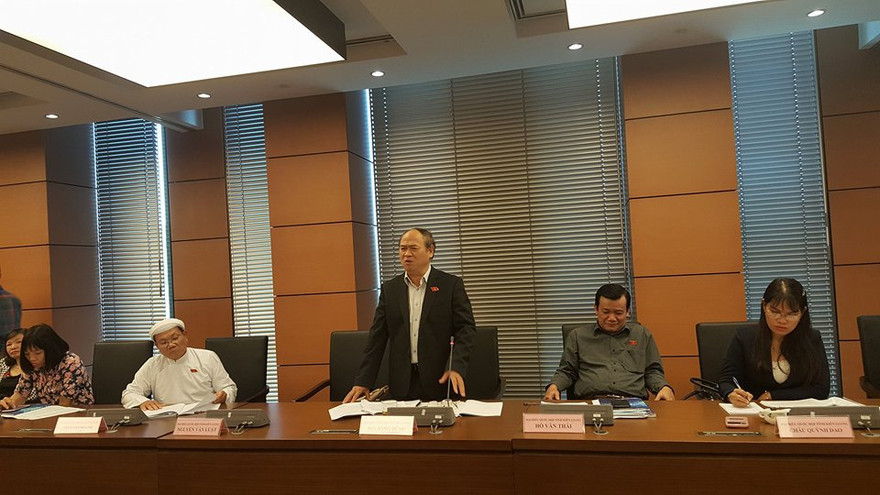 ĐBQH Bùi Đặng Dũng