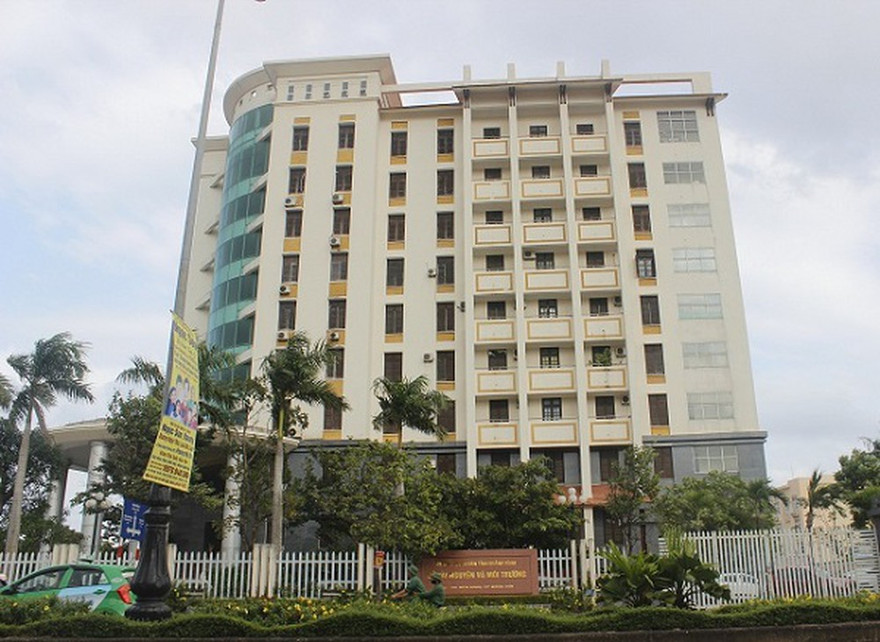 Nhiều đơn vị của UBND tỉnh Quảng Bình vi phạm trong tuyển dụng. Ảnh IT