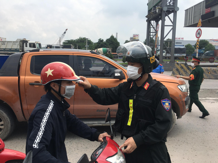 Người từ vùng dịch đến Đồng Nai phải có xét nghiệm SARS-CoV-2 âm tính