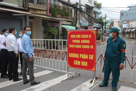 Đồng Nai chia vùng chống dịch, cho phép người tiêm vắc xin sau 14 ngày được ra đường