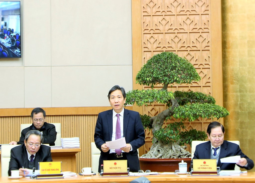 Thứ trưởng Bộ Nội vụ Trần Anh Tuấn phát biểu tại hội nghị