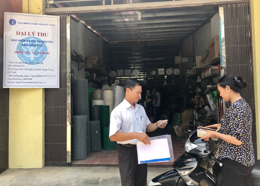 Các đại lý thu BHXH, BHYT hiện phủ rộng khắp, xuống tận phường/xã, thôn/bản… là “cánh tay nối dài” của BHXH Việt Nam.