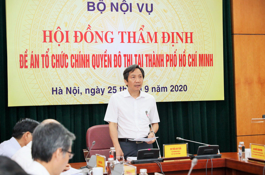 Thứ trưởng Bộ Nội vụ Trần Anh Tuấn.