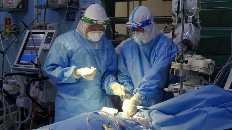 Bệnh nhân tử vong COVID-19 giảm: Tin cực vui cho người dân TPHCM