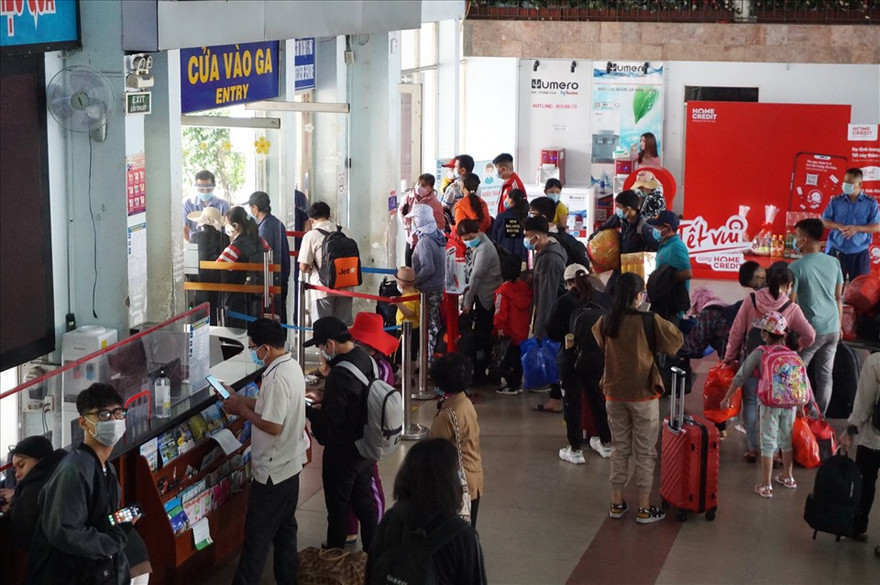 Lần đâu tiên đường sắt tung khuyến mại vé tàu Tết cho toàn bộ tàu Thống Nhất. 