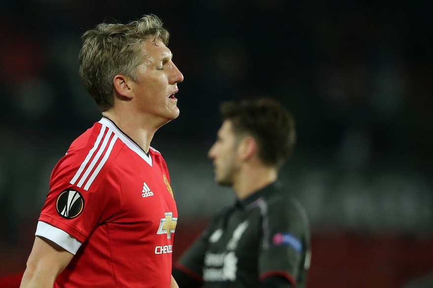 Nếu rời M.U vào tháng 1, Schweinsteiger sẽ bỏ túi 10 triệu bảng.