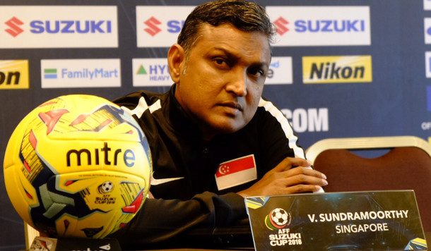 Sức ép rất lớn dành cho HLV Sundramoorthy khi Singapore bị loại sớm.