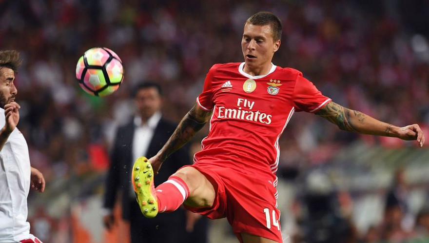 Lindelof sẽ mang áo số 2 tại M.U.