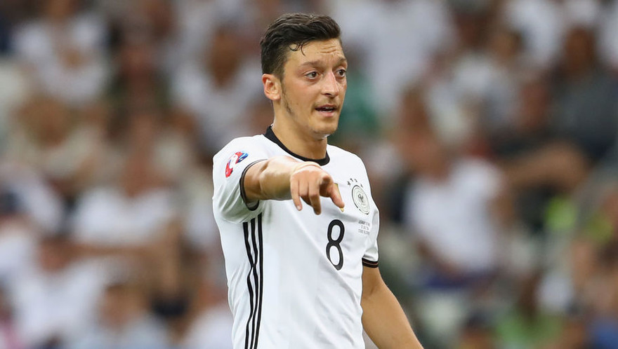 Ozil sẽ được miễn tham dự 2 trận quốc tế của ĐT Đức trong tháng 11.