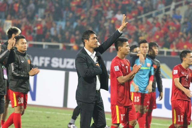 VFF chưa có ý định chia tay HLV Hữu Thắng.