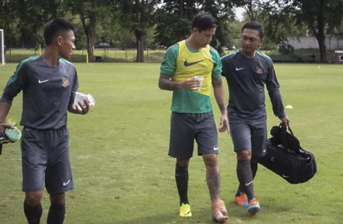Irfan Bachdim không thể dự AFF Cup 2016 cùng ĐT Indonesia.