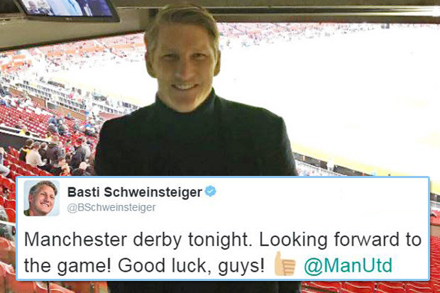 Schweinsteiger tới sân cổ vũ cho M.U.