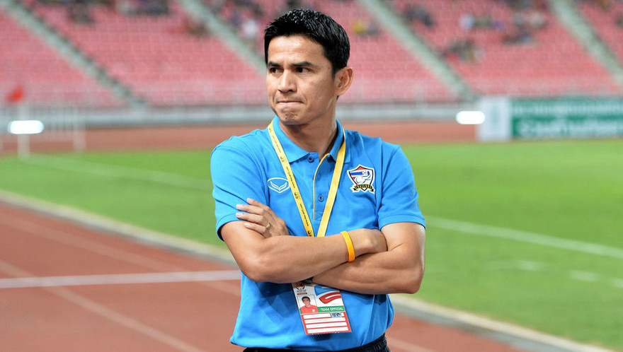 LĐBĐ Thái Lan chưa chịu gia hạn với HLV Kiatisak.