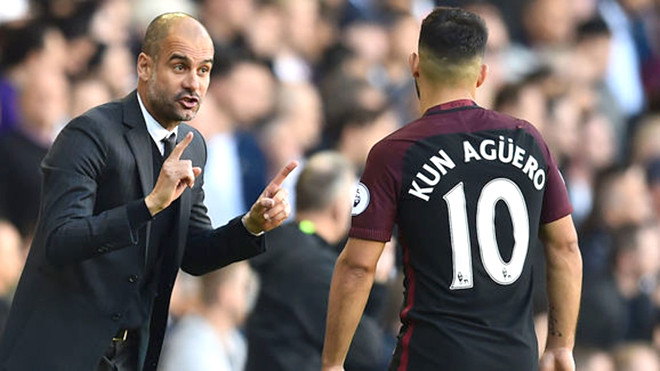 Aguero liên tục khiến HLV Guardiola phật ý.