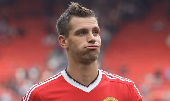 Schneiderlin chính thức nộp đơn xin rời M.U.